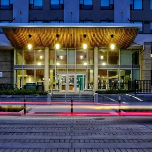 & Conference Centre - West Aparthotel