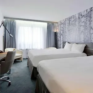 Doubletree By Hilton Downtown Hotel